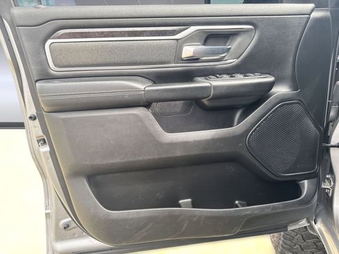 Used 2021 RAM 1500 Big Horn AWD/4WD image 2