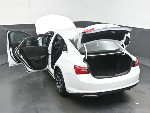 Used 2024 Chevrolet Malibu RS image 41