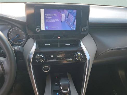 Certified 2023 Toyota Venza LE AWD/4WD image 22