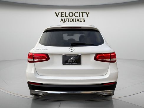 Used 2017 Mercedes-Benz GLC 300 image 6