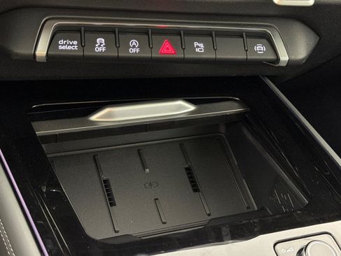 New 2026 Audi Q3 quattro 2.0T AWD/4WD image 20