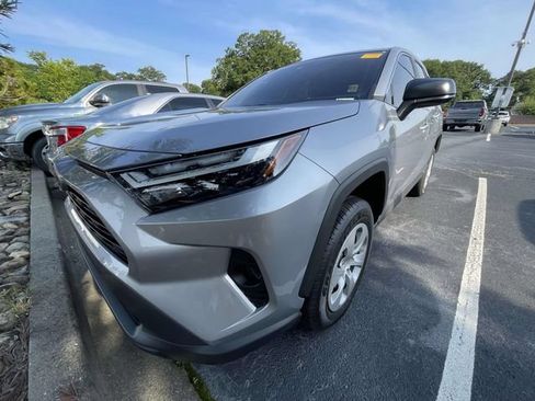 Used 2025 Toyota RAV4 LE FWD image 7