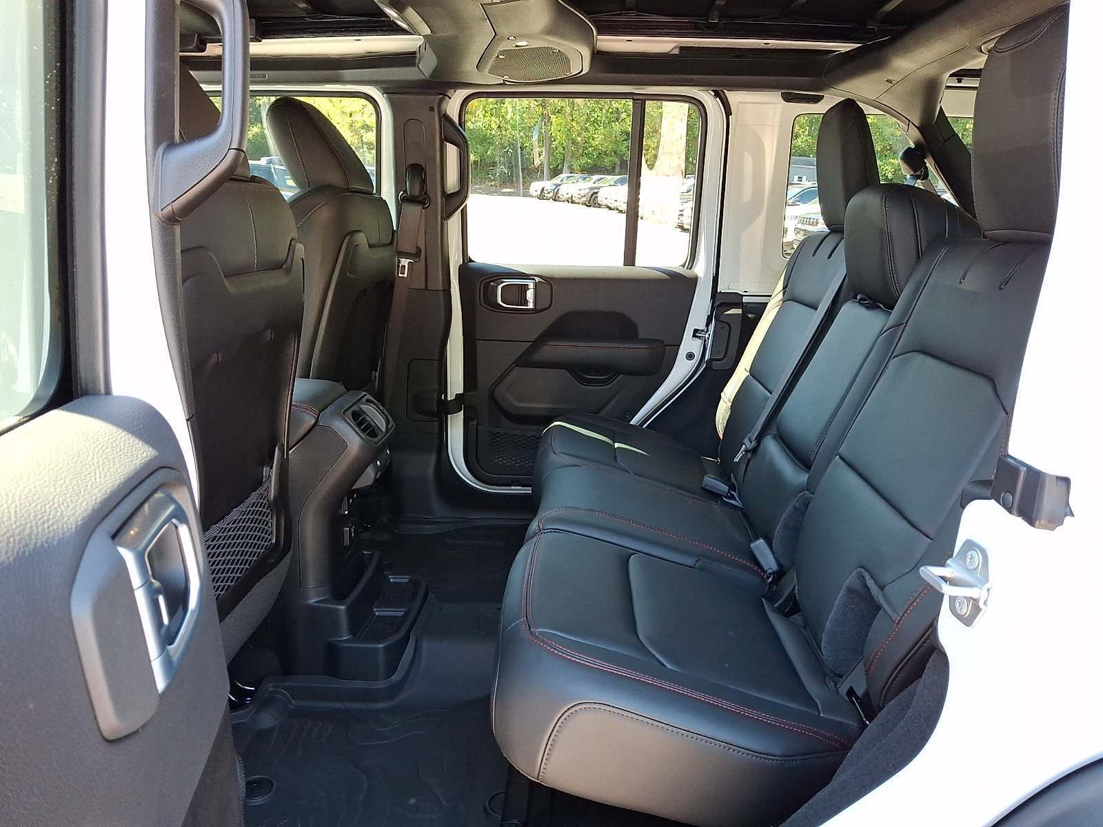 Used 2026 Jeep Wrangler Unlimited Rubicon 392 w/ Quick Order Package 27X Moab AWD/4WD image 10