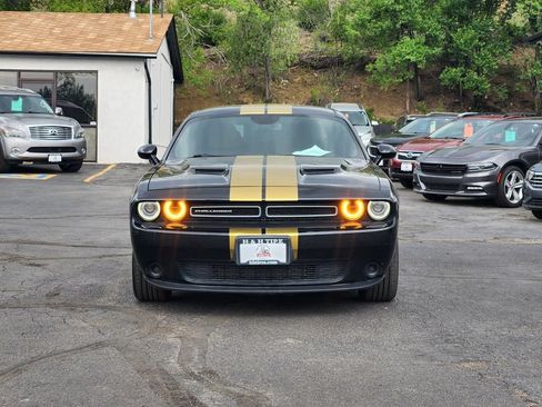 Used 2017 Dodge Challenger SXT w/ Cold Weather Group RWD image 4