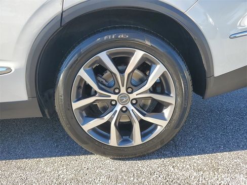 Certified 2023 Acura MDX FWD w/ Technology Package image 11