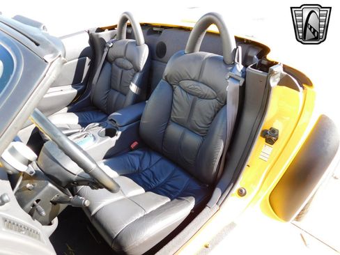 Used 2000 Plymouth Prowler image 22