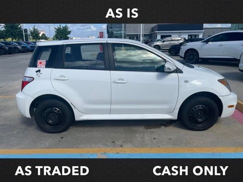 Used 2006 Scion xA FWD image 5