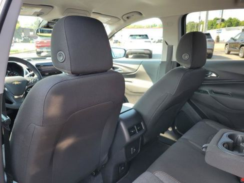 Used 2024 Chevrolet Equinox LT FWD image 11