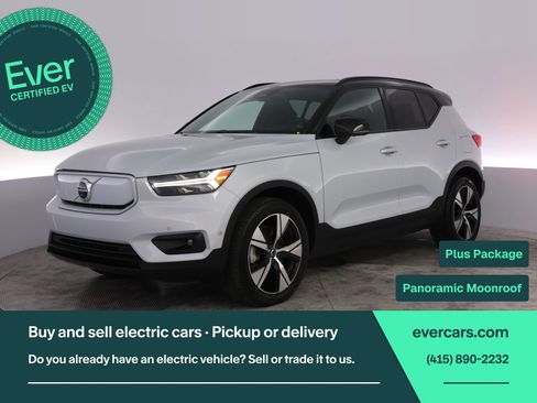 Used 2022 Volvo XC40 P8 Recharge Plus AWD/4WD image 1