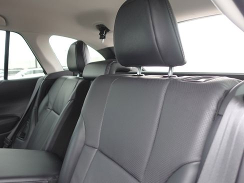 Certified 2025 Subaru Outback Limited image 23