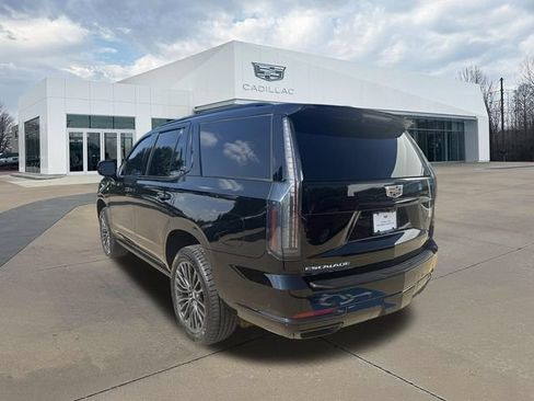 Certified 2025 Cadillac Escalade Sport Platinum AWD/4WD image 5