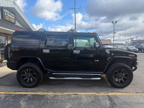 Used 2003 HUMMER H2 w/ Preferred Equipment Group image 2