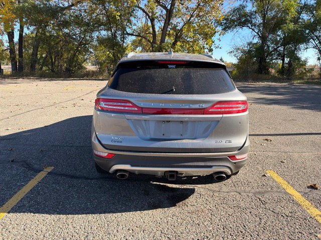 Used 2016 Lincoln MKC Select w/ Class II Trailer Tow Package AWD/4WD image 7