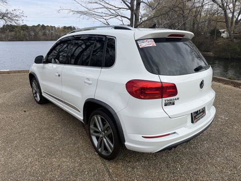 Used 2015 Volkswagen Tiguan R-Line image 6