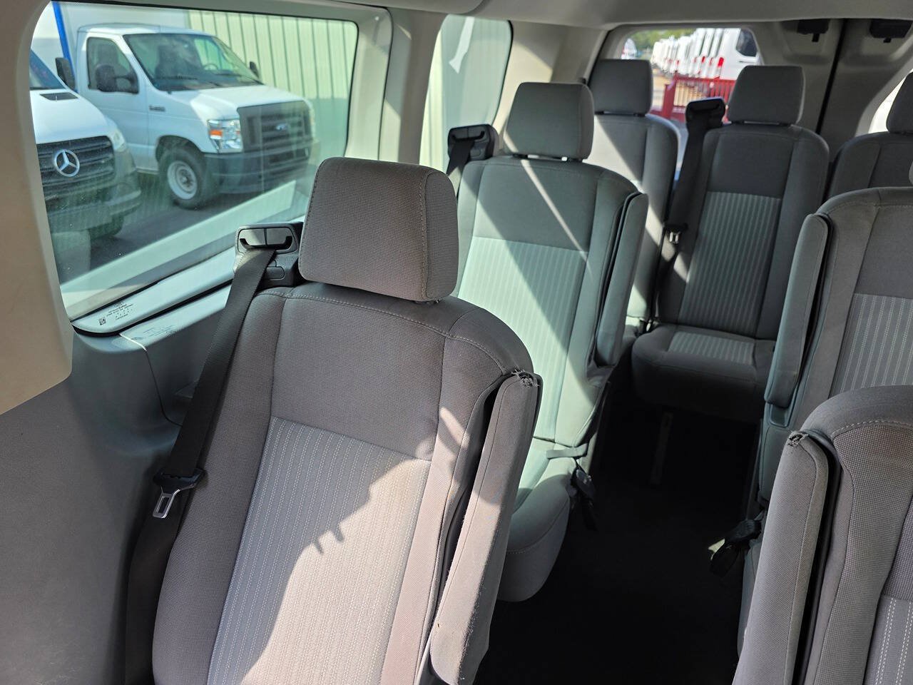 Used 2019 Ford Transit 350 XLT RWD image 12