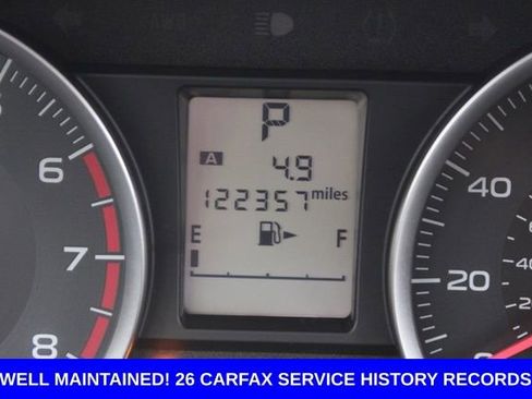 Used 2015 Subaru Forester 2.5i Premium w/ All-Weather Package image 32