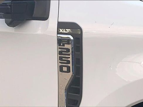 Used 2023 Ford F250 XLT w/ 360-Degree Camera Package image 7