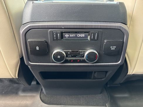 Used 2024 Ford Expedition Max Platinum AWD/4WD image 14