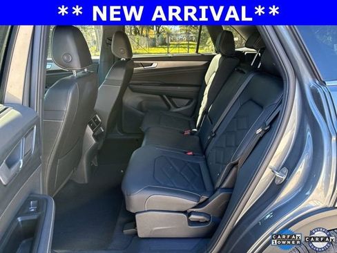 Used 2025 Volkswagen Atlas Cross Sport SE image 6