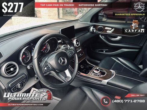 Used 2017 Mercedes-Benz GLC 300 4MATIC image 24