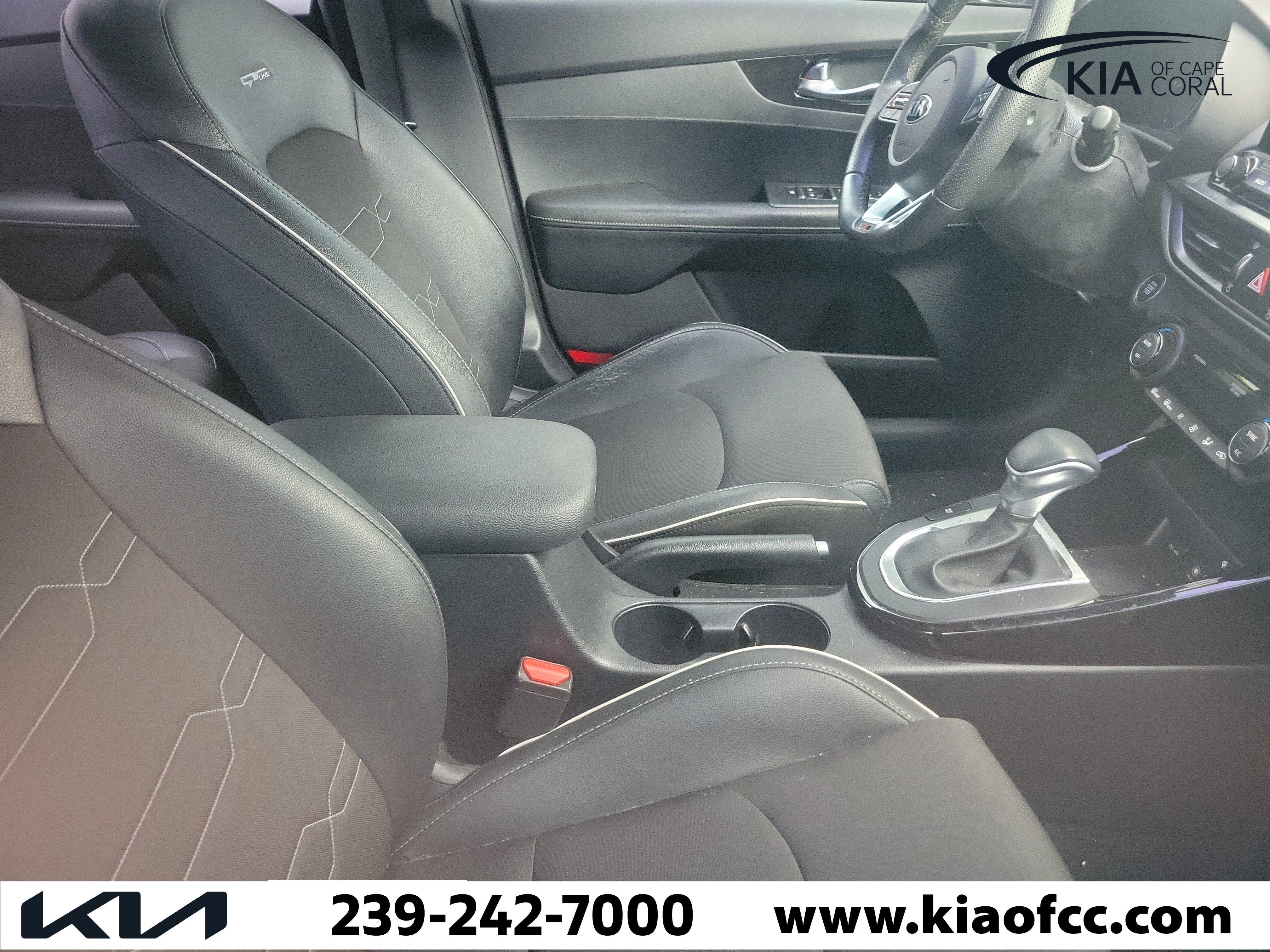 Used 2020 Kia Forte GT-Line w/ GT-Line Premium Package FWD image 9