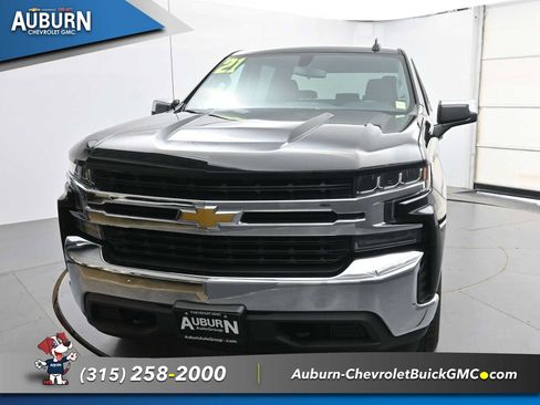 Used 2021 Chevrolet Silverado 1500 LT w/ Bed Protection Package AWD/4WD image 3