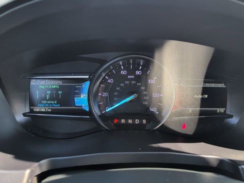 Used 2018 Ford Explorer Limited image 16