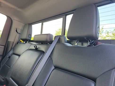 Used 2022 Chevrolet Silverado 2500 LTZ w/ LTZ Plus Package AWD/4WD image 15