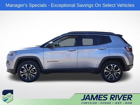 Used 2022 Jeep Compass Limited AWD/4WD image 2