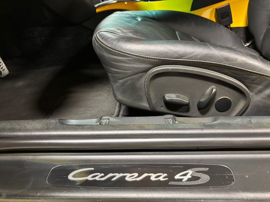 Used 2003 Porsche 911 Carrera 4S AWD/4WD image 6