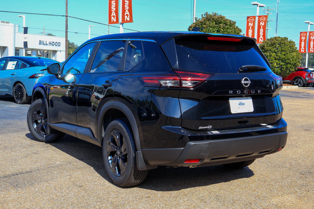 New 2026 Nissan Rogue SV FWD image 2