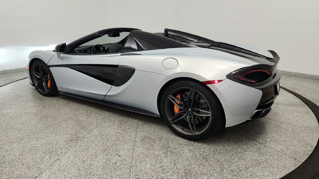 Used 2019 McLaren 570S Spider RWD image 43