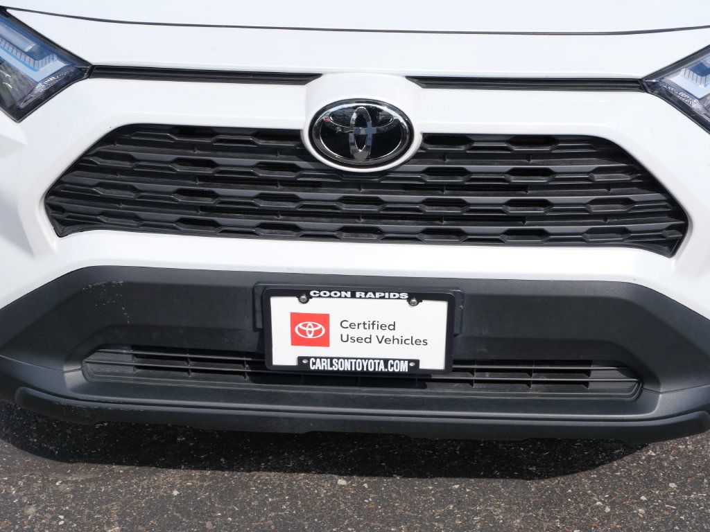 Certified 2023 Toyota RAV4 XLE Premium AWD/4WD image 9