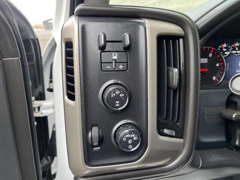 Used 2016 GMC Sierra 2500 Denali w/ Duramax Plus Package image 17