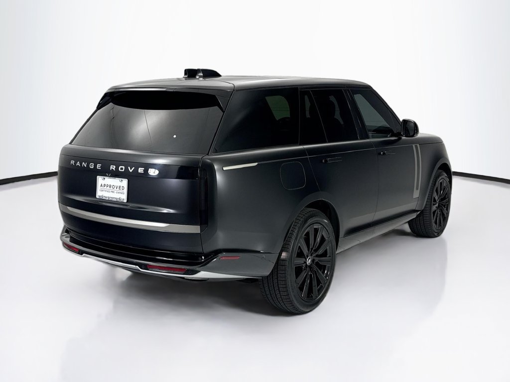 Used 2025 Land Rover Range Rover SE AWD/4WD image 5
