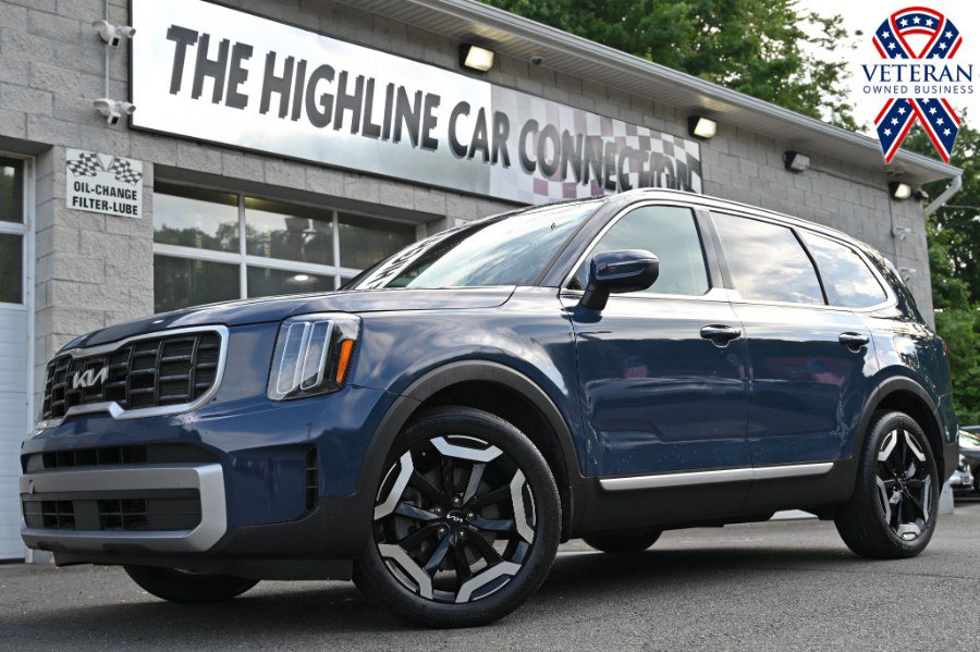 Used 2025 Kia Telluride S FWD image 1