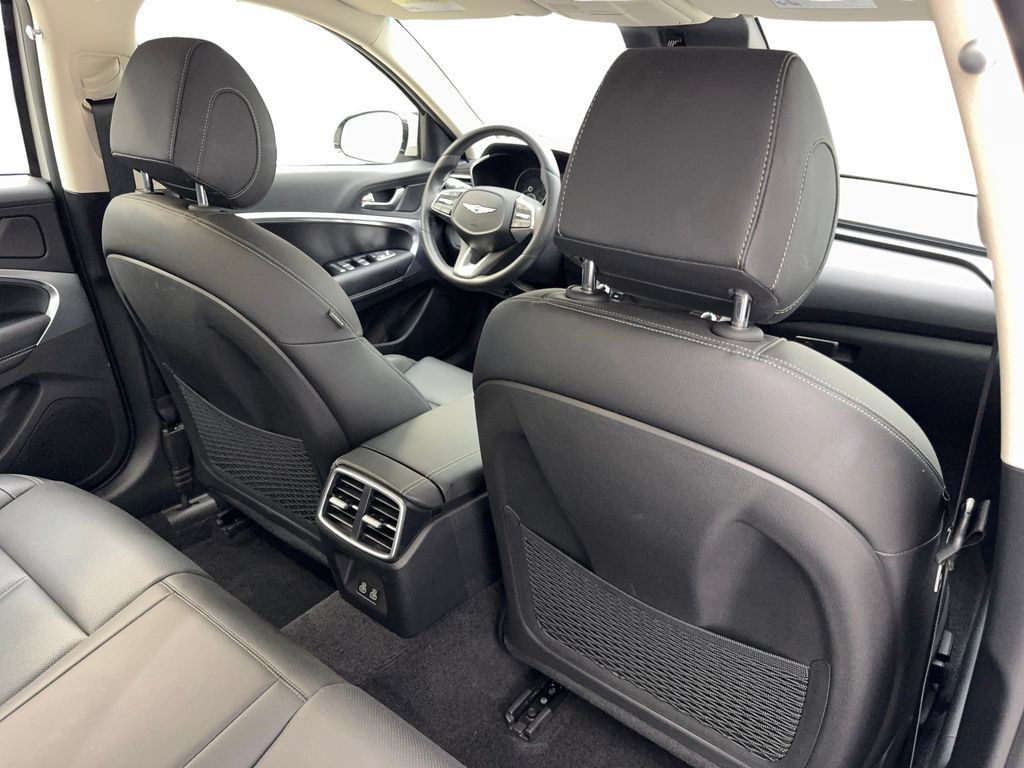 Used 2026 Genesis G70 2.5T RWD image 38