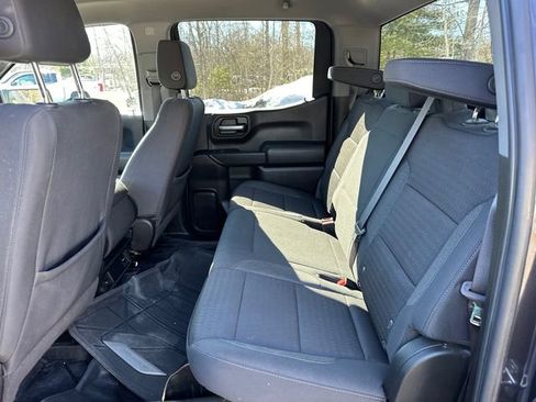 Used 2022 Chevrolet Silverado 1500 Custom image 15