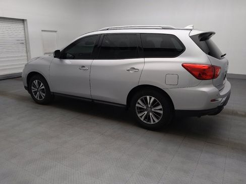 Used 2019 Nissan Pathfinder SL FWD image 3