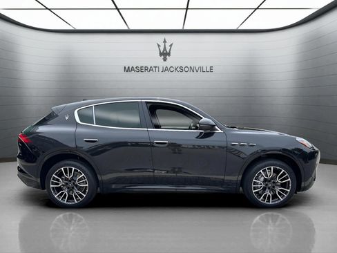 New 2025 Maserati Grecale Modena image 5