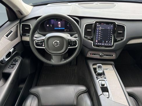 Certified 2023 Volvo XC90 T8 Ultimate AWD/4WD image 27