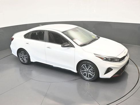 Used 2024 Kia Forte GT-Line image 52