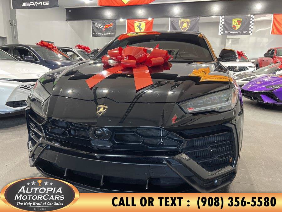 Used 2020 Lamborghini Urus AWD/4WD image 1