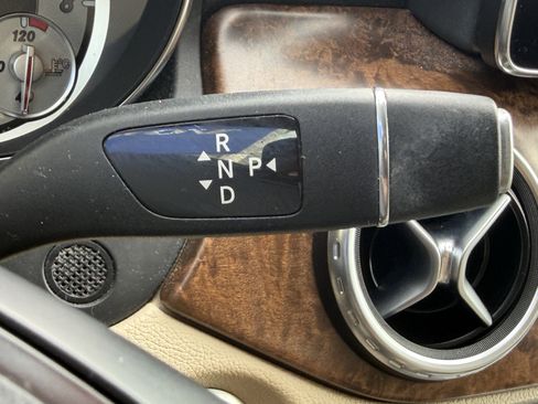 Used 2016 Mercedes-Benz GLA 250 4MATIC image 27