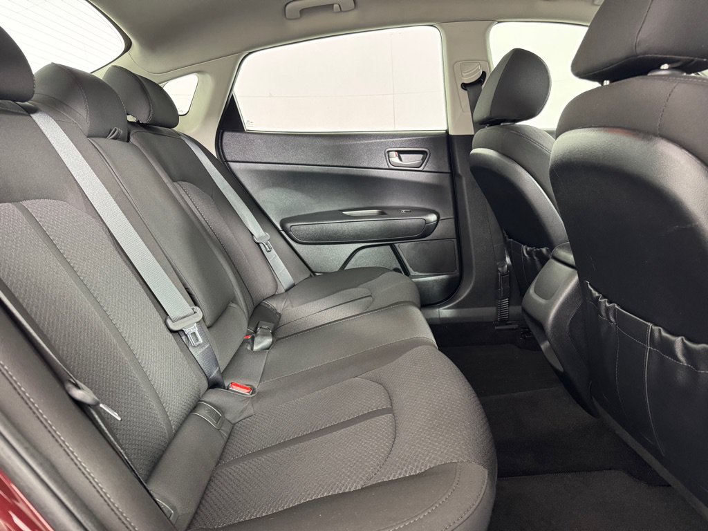Used 2017 Kia Optima LX FWD image 23