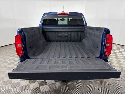 Used 2020 Chevrolet Colorado LT w/ Colorado RST Special Edition image 26