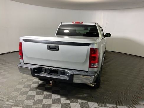 Used 2013 GMC Sierra 1500 SLE w/ Power Tech Package image 9