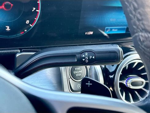 Used 2020 Mercedes-Benz GLB 250 GLB 250 w/ Premium Package image 18