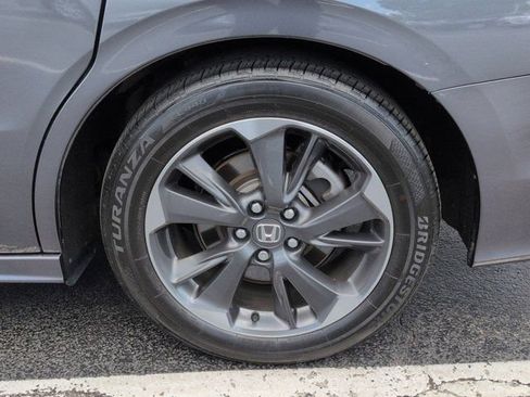 Used 2023 Honda Odyssey Elite image 7