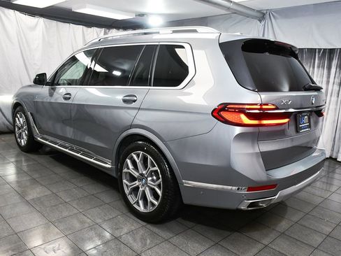 Used 2024 BMW X7 xDrive40i AWD/4WD image 4